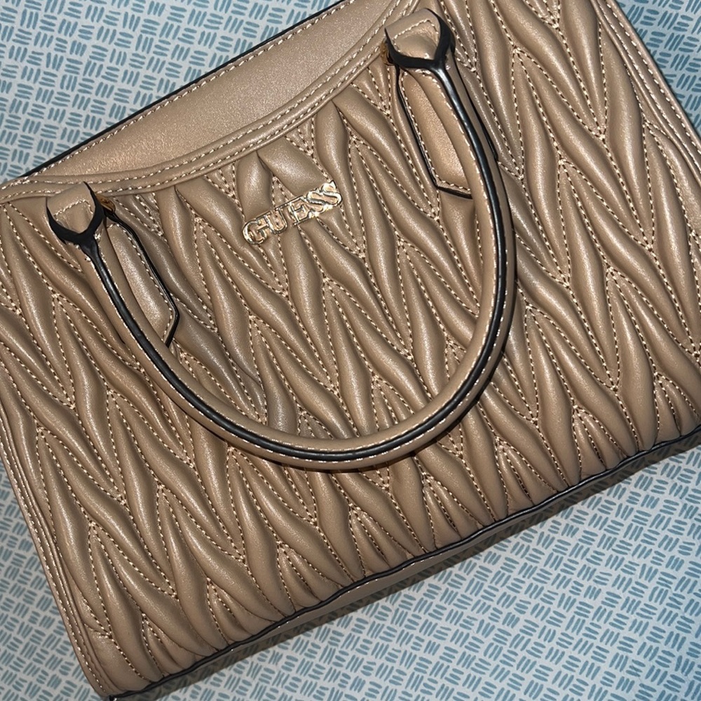 GUESS crossbody/hand bag